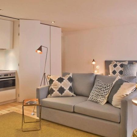 Lisbon Combro 77 Charming Studios By Get Your Stay Bagian luar foto