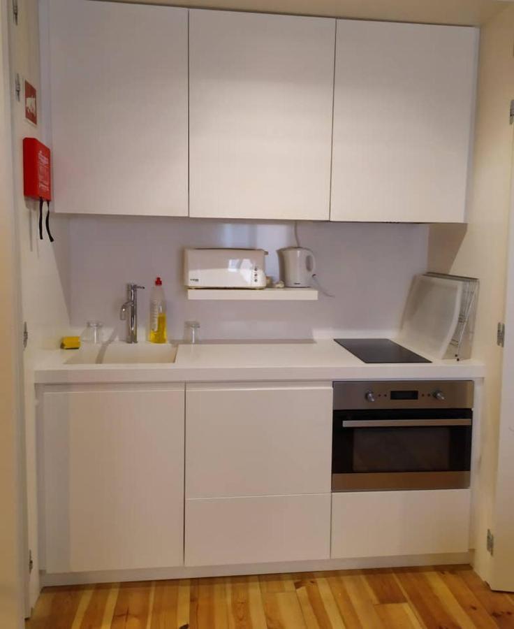 Lisbon Combro 77 Charming Studios By Get Your Stay Bagian luar foto