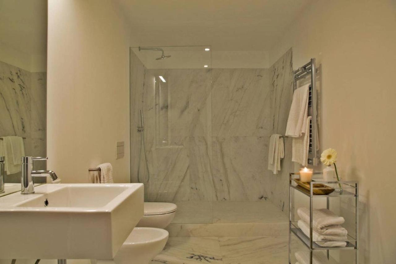 Lisbon Combro 77 Charming Studios By Get Your Stay Bagian luar foto