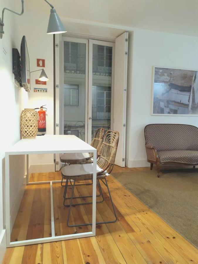Lisbon Combro 77 Charming Studios By Get Your Stay Bagian luar foto